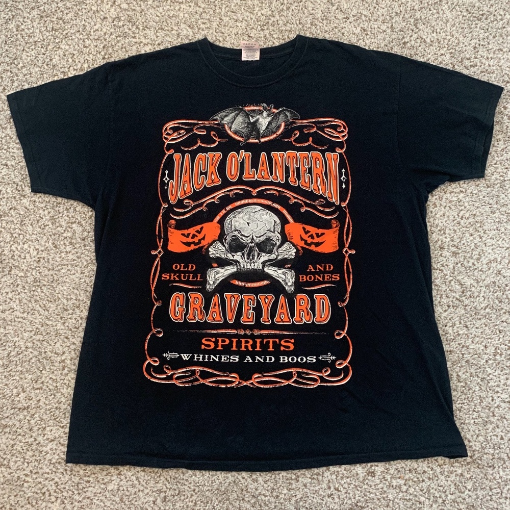 "Jack O'Lantern Graveyard Spirits" Happy Halloween, bat, skull & crossbones XL